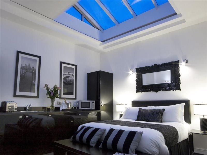 Strozzi Palace Suites By Mansley Cheltenham Eksteriør bilde
