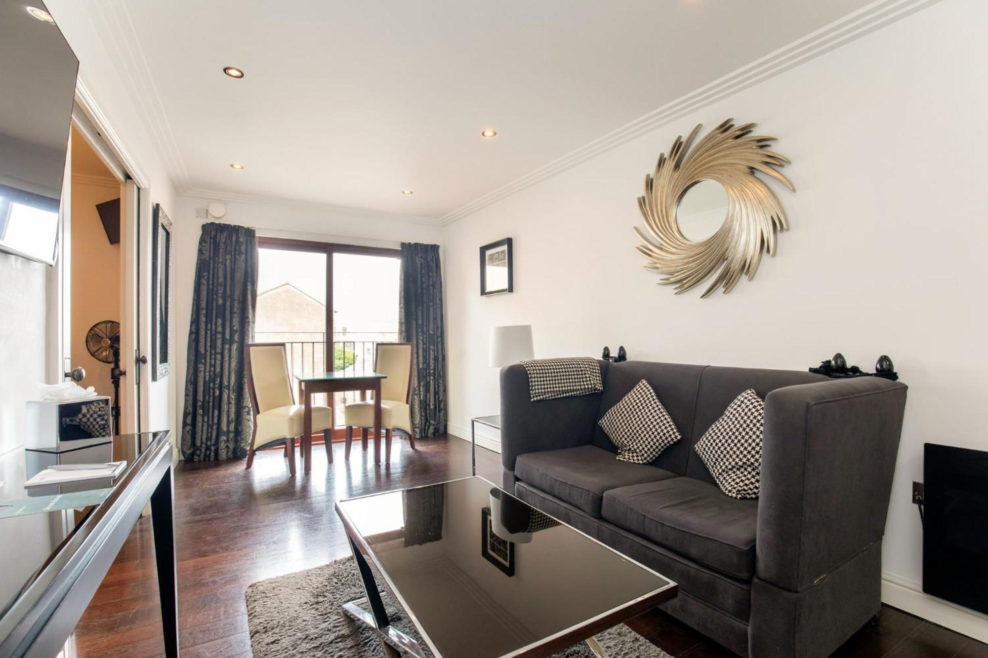 Strozzi Palace Suites By Mansley Cheltenham Eksteriør bilde