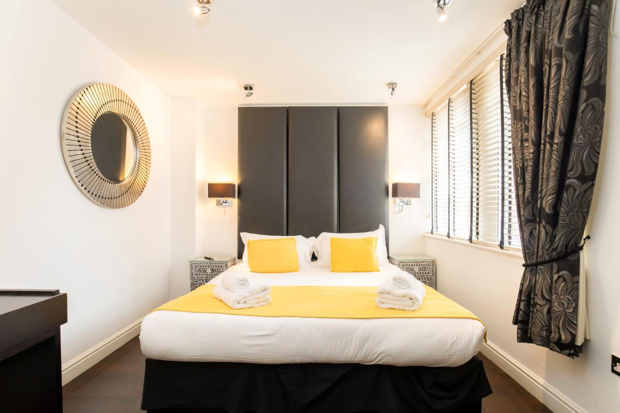 Strozzi Palace Suites By Mansley Cheltenham Eksteriør bilde