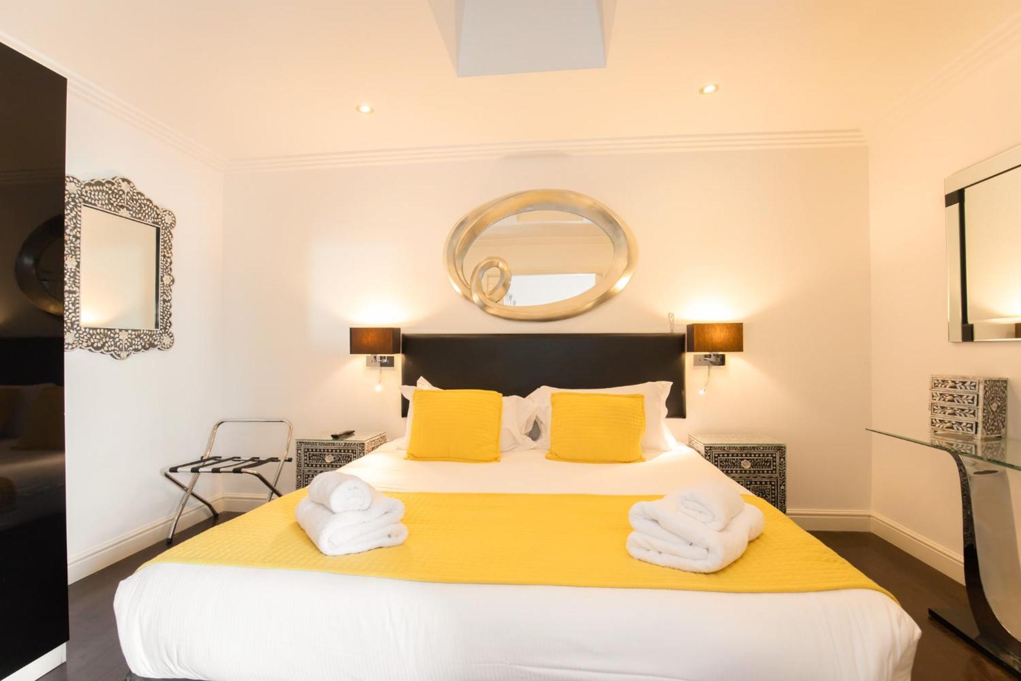 Strozzi Palace Suites By Mansley Cheltenham Eksteriør bilde