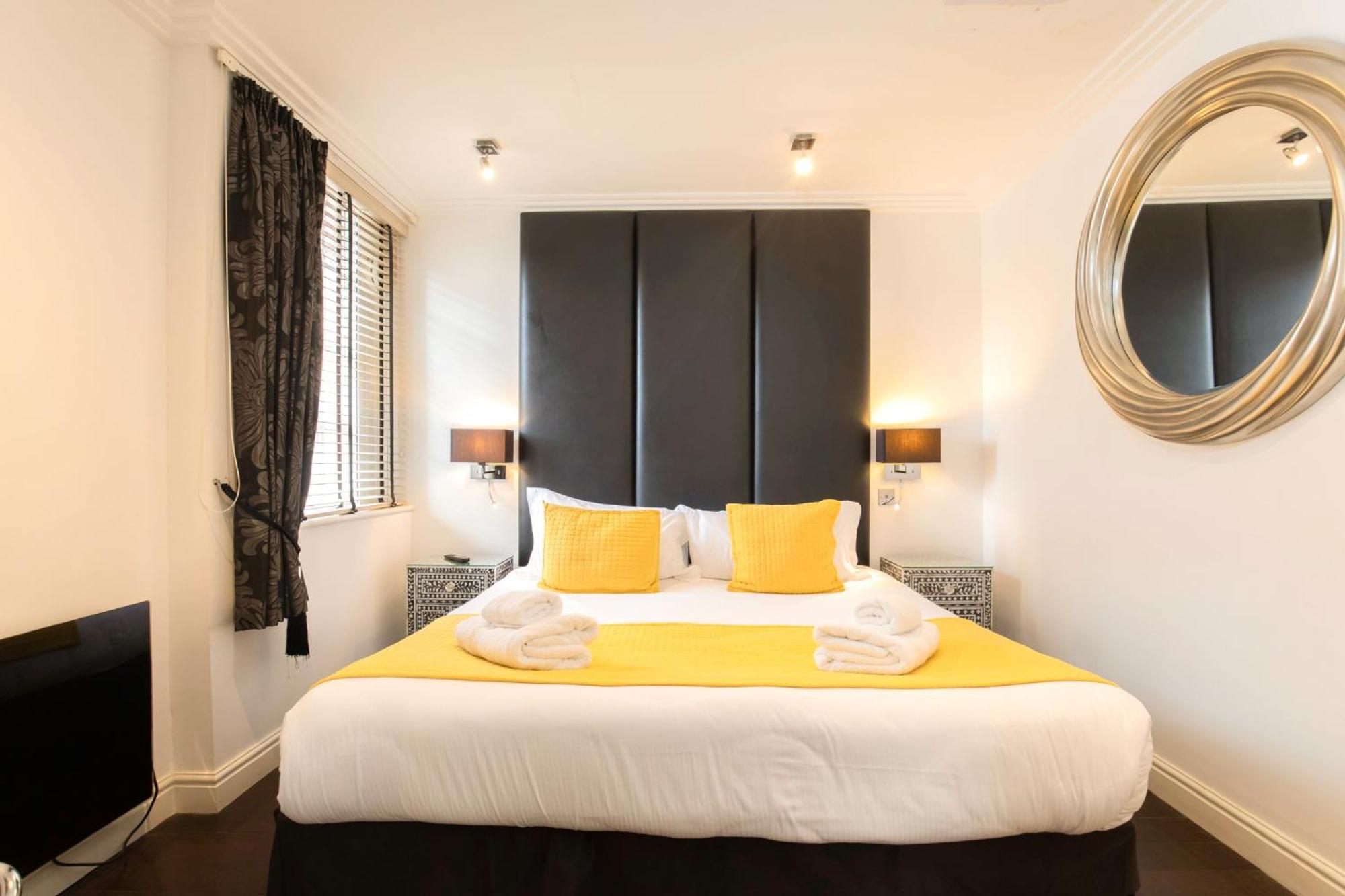 Strozzi Palace Suites By Mansley Cheltenham Eksteriør bilde