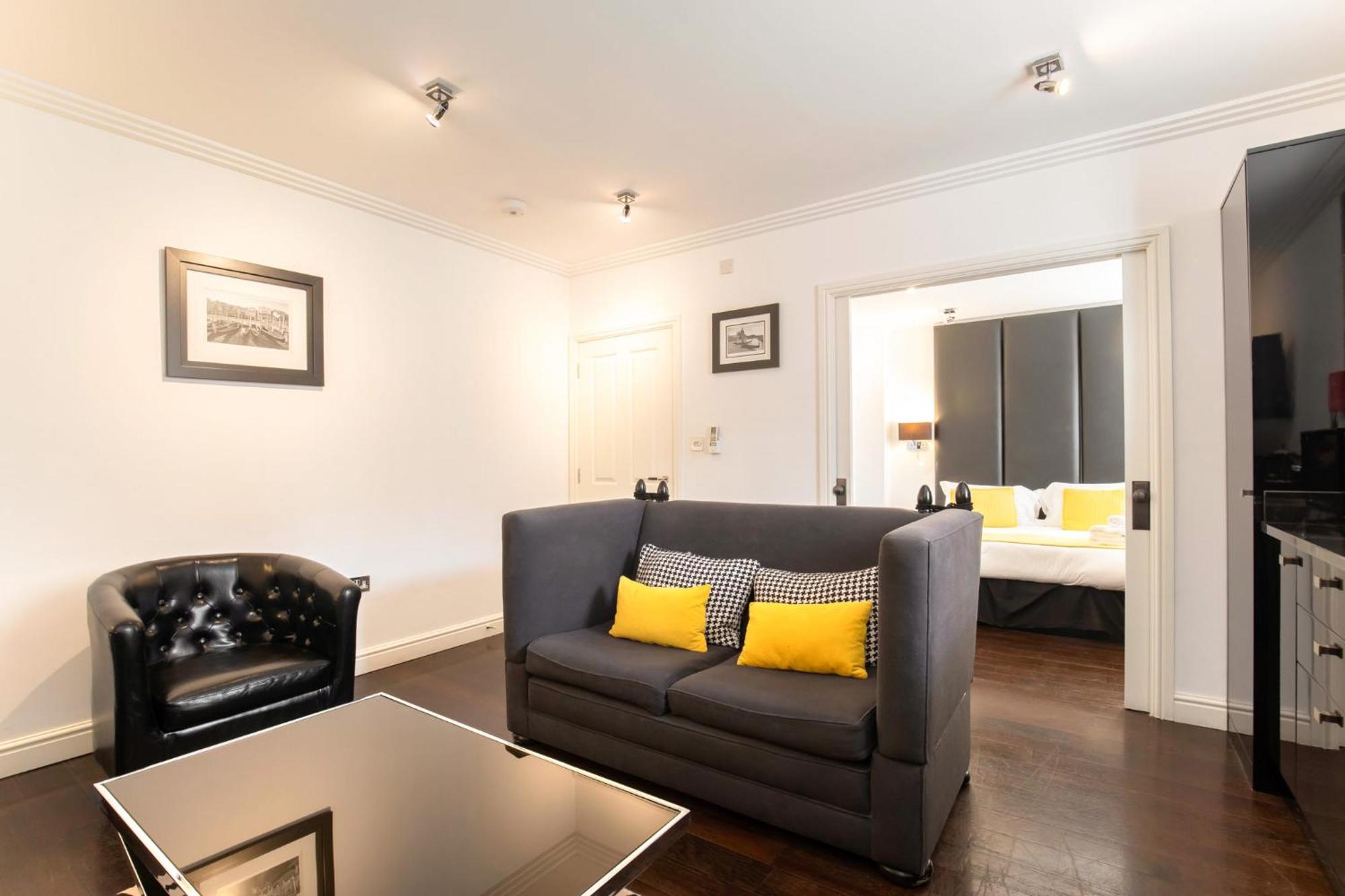 Strozzi Palace Suites By Mansley Cheltenham Eksteriør bilde