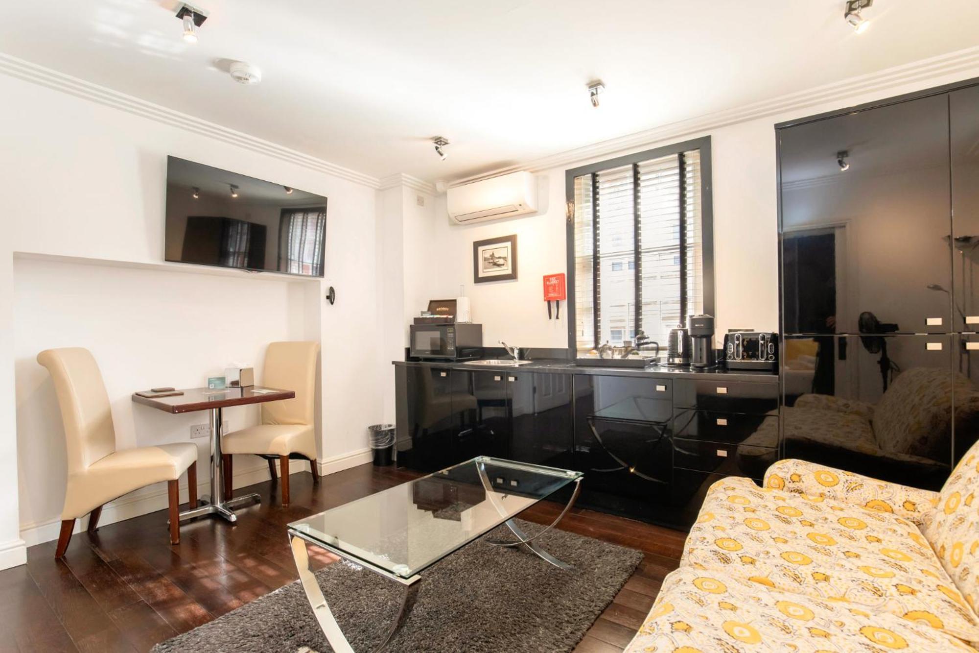 Strozzi Palace Suites By Mansley Cheltenham Eksteriør bilde