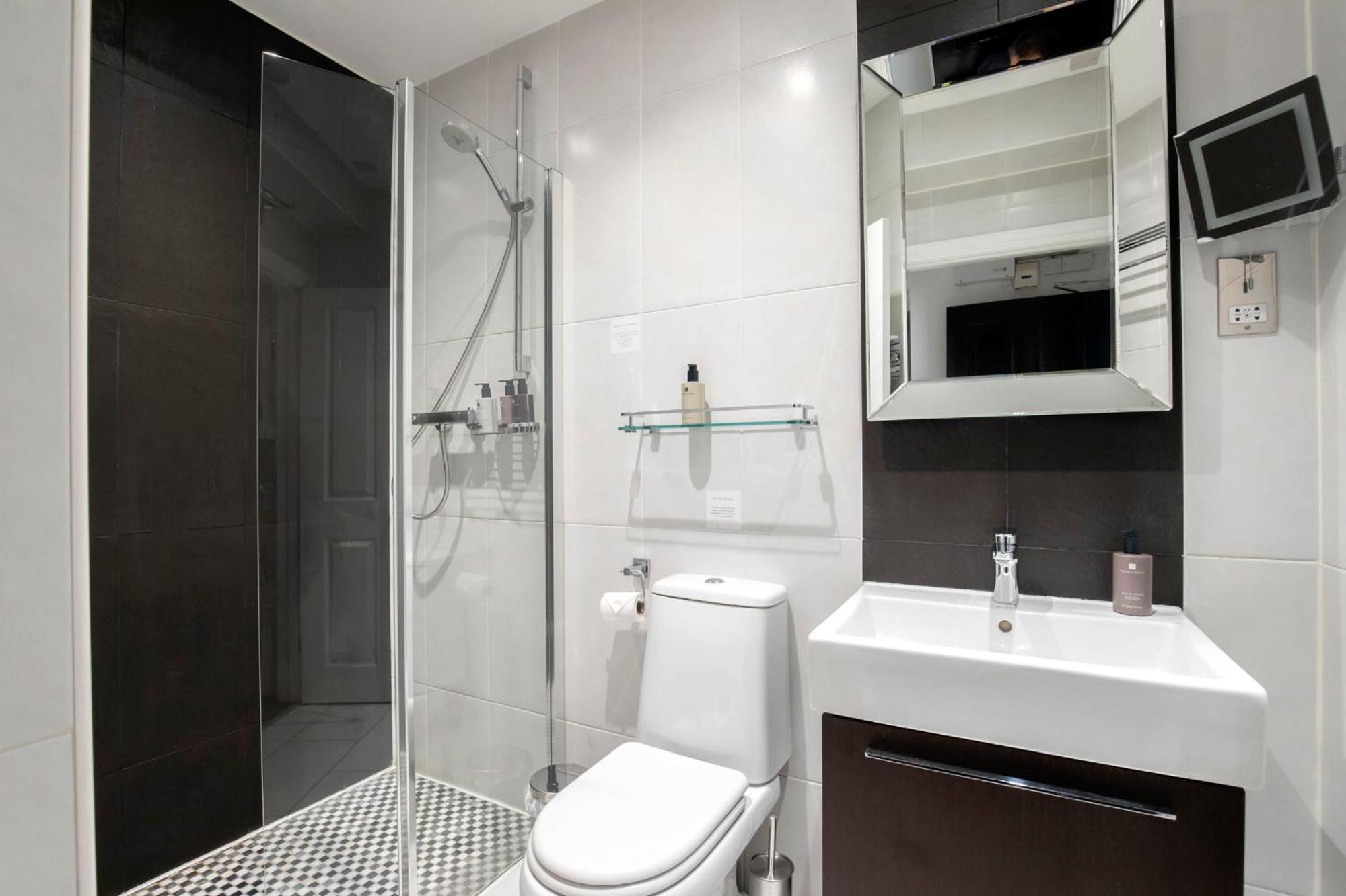 Strozzi Palace Suites By Mansley Cheltenham Eksteriør bilde