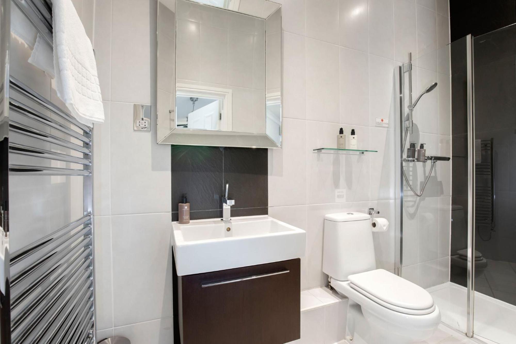 Strozzi Palace Suites By Mansley Cheltenham Eksteriør bilde