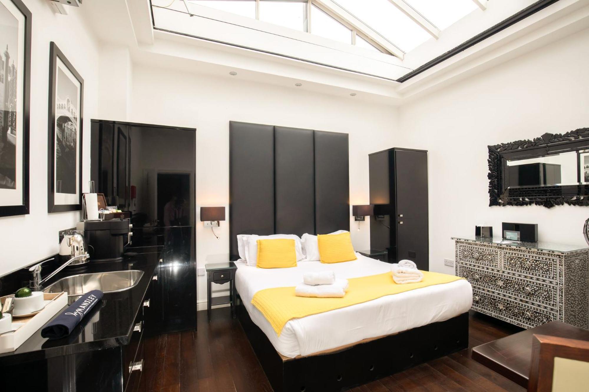 Strozzi Palace Suites By Mansley Cheltenham Eksteriør bilde