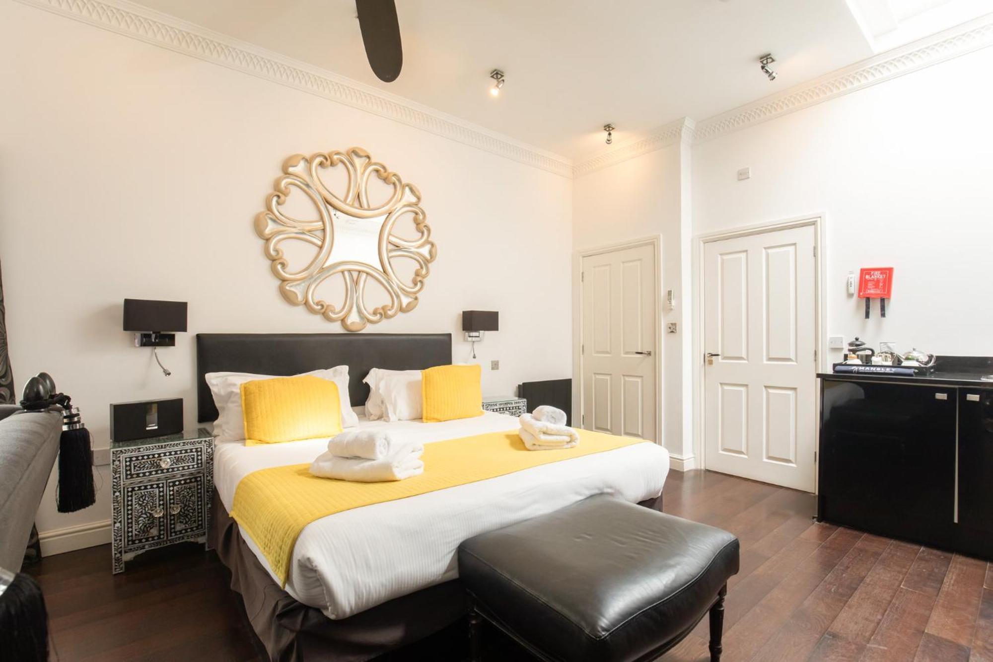 Strozzi Palace Suites By Mansley Cheltenham Eksteriør bilde