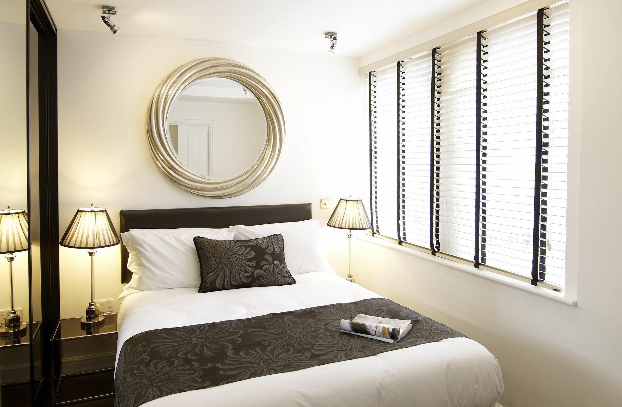 Strozzi Palace Suites By Mansley Cheltenham Eksteriør bilde